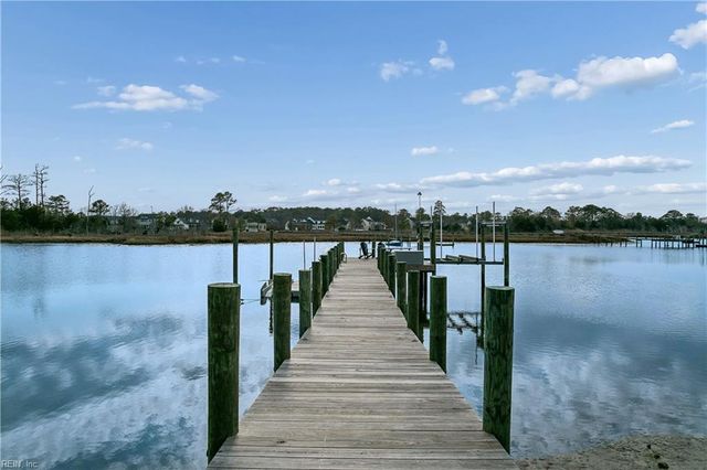 5 Dove Point TRL, Poquoson, VA 23662