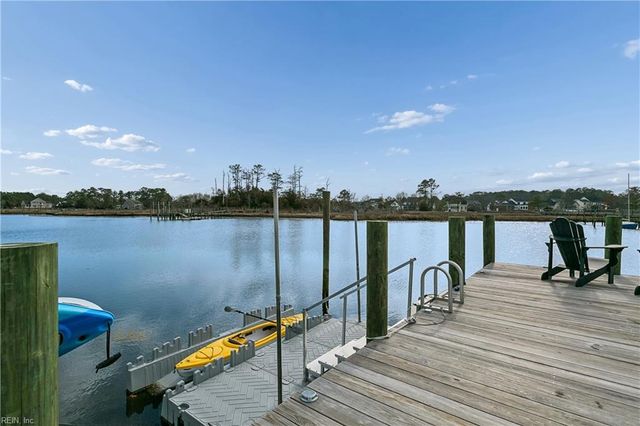 5 Dove Point TRL, Poquoson, VA 23662