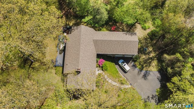 81 Meeting House Road, Haddam, CT 06438