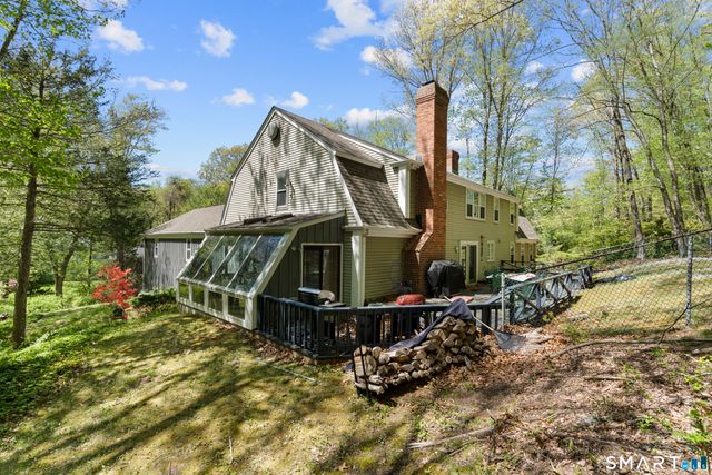 81 Meeting House Road, Haddam, CT 06438