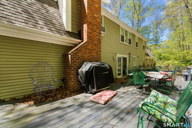 81 Meeting House Road, Haddam, CT 06438