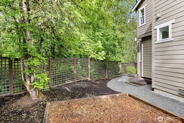 11108 180th Place NE, Redmond, WA 98052