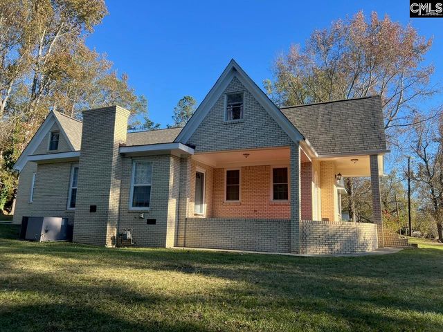 172 S Pine Street, Batesburg, SC 29006