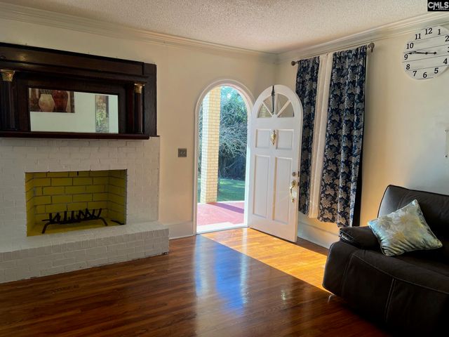 172 S Pine Street, Batesburg, SC 29006