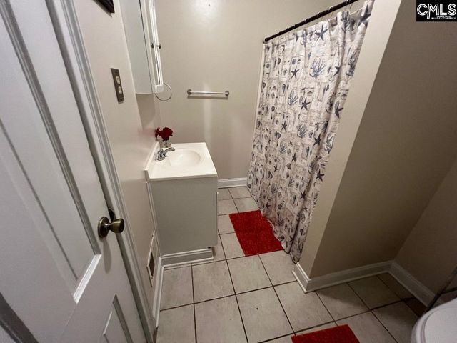 172 S Pine Street, Batesburg, SC 29006