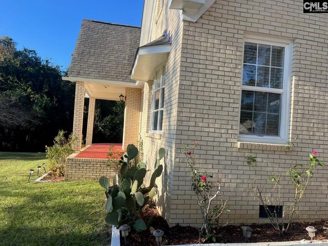 172 S Pine Street, Batesburg, SC 29006