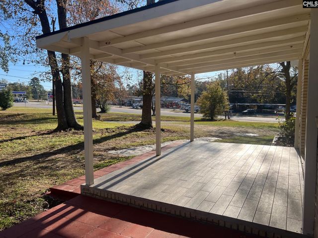 172 S Pine Street, Batesburg, SC 29006