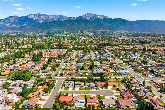 9830 Golden Arrow, Rancho Cucamonga, CA 91701