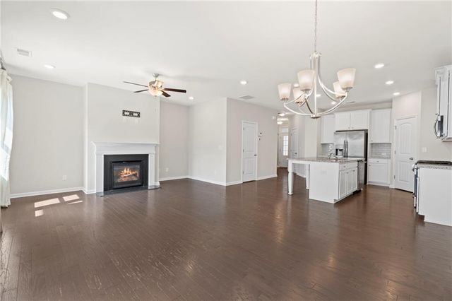 811 Mason Grove Parkway, Lawrenceville, GA 30043