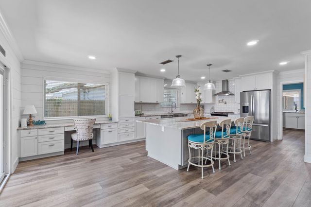 509 Pocahontas Drive, Fort Walton Beach, FL 32547