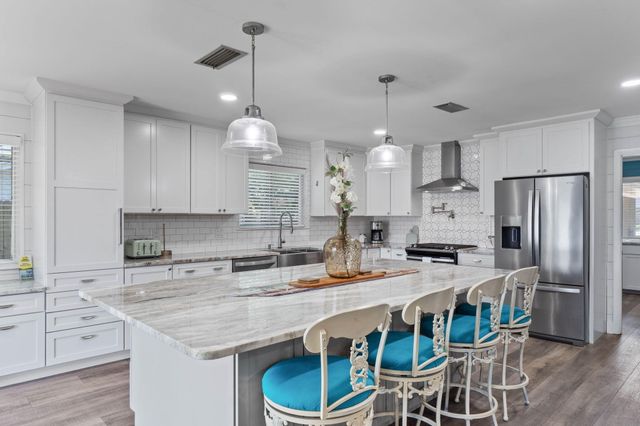 509 Pocahontas Drive, Fort Walton Beach, FL 32547