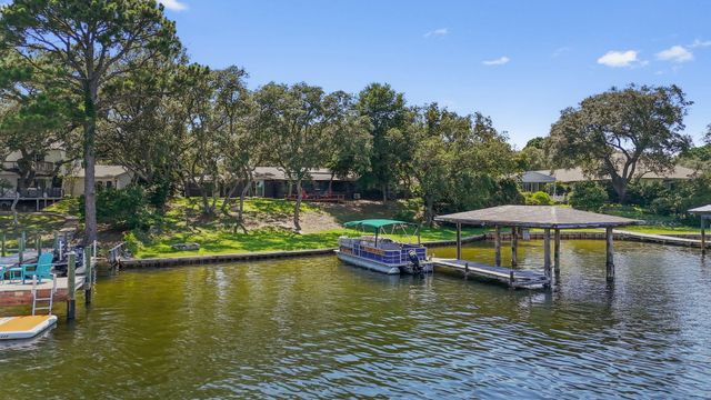 509 Pocahontas Drive, Fort Walton Beach, FL 32547