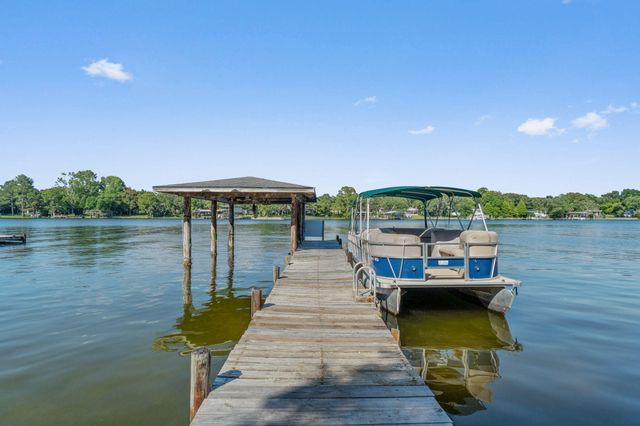 509 Pocahontas Drive, Fort Walton Beach, FL 32547