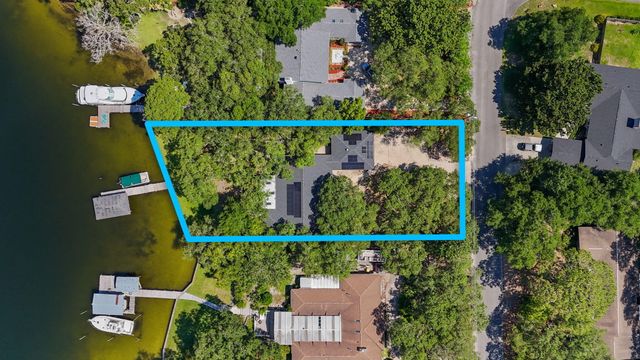 509 Pocahontas Drive, Fort Walton Beach, FL 32547