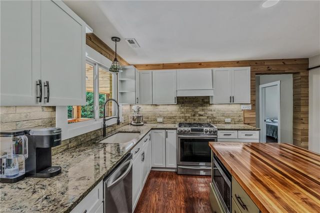 1388 Pipers Gap Road, Mount Airy, NC 27030