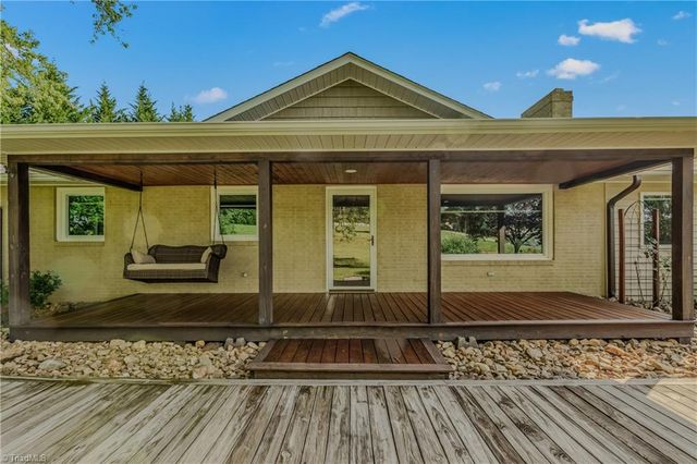 1388 Pipers Gap Road, Mount Airy, NC 27030