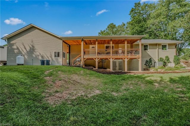 1388 Pipers Gap Road, Mount Airy, NC 27030