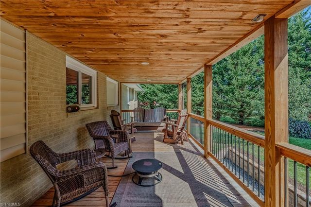 1388 Pipers Gap Road, Mount Airy, NC 27030