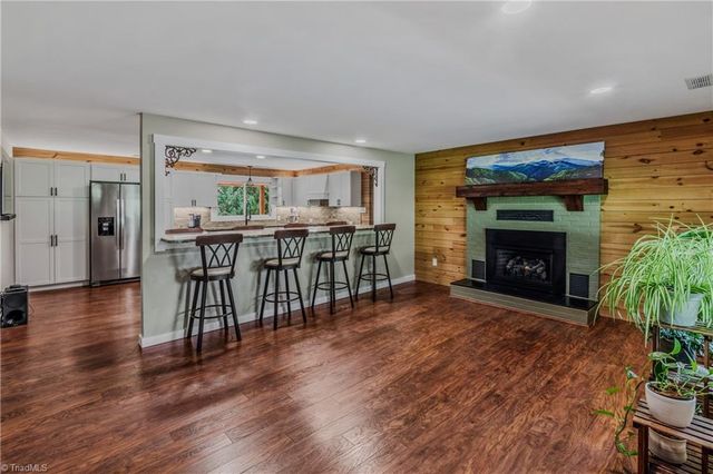1388 Pipers Gap Road, Mount Airy, NC 27030