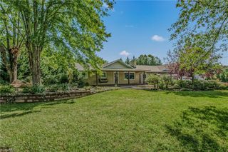 1388 Pipers Gap Road, Mount Airy, NC 27030