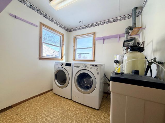 114 S Thompson Avenue, Rushmore, MN 56168