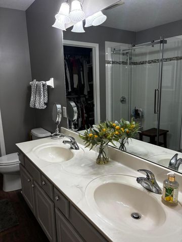 333 Sycamore Ridge Way, Gahanna, OH 43230