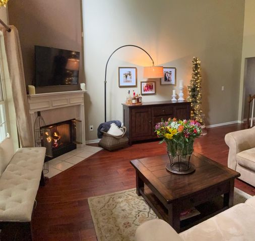 333 Sycamore Ridge Way, Gahanna, OH 43230