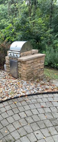 333 Sycamore Ridge Way, Gahanna, OH 43230