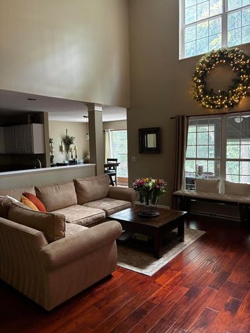 333 Sycamore Ridge Way, Gahanna, OH 43230