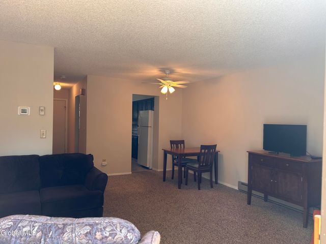 26 Point Of Woods Drive, Albany, NY 12203