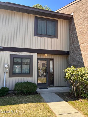 26 Point Of Woods Drive, Albany, NY 12203