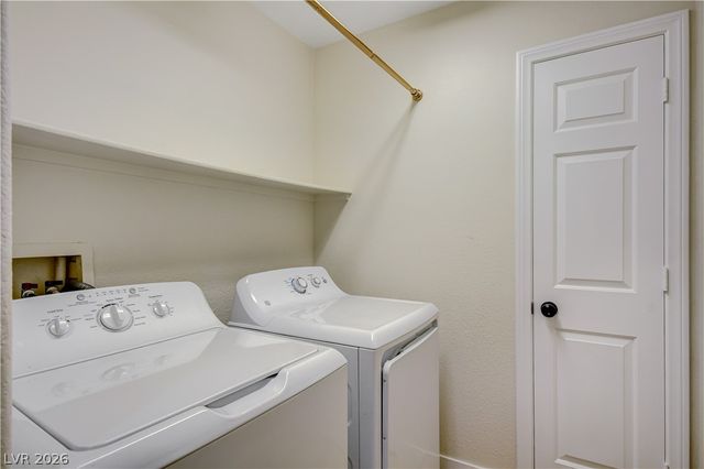 1134 Cathedral Ridge Street, Henderson, NV 89052