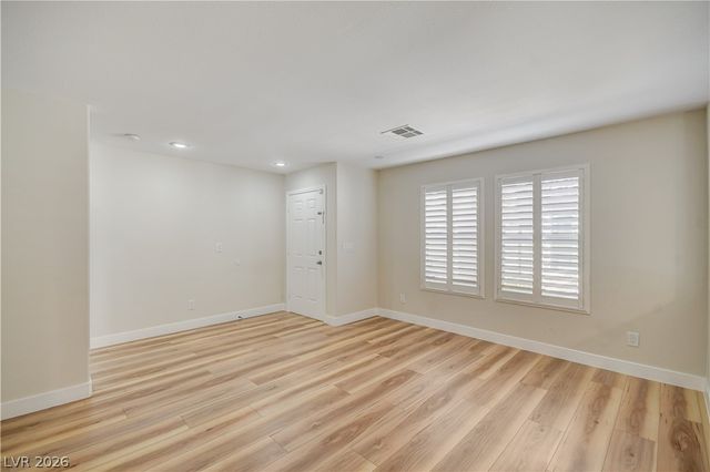 1134 Cathedral Ridge Street, Henderson, NV 89052