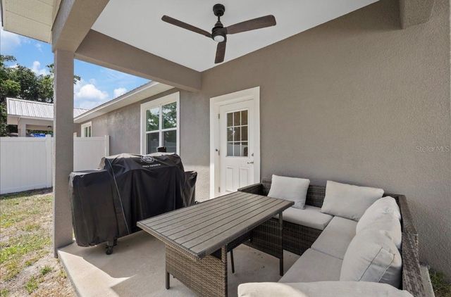 1311 W WASHINGTON STREET A, Plant City, FL 33563