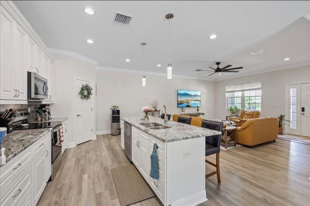 1311 W WASHINGTON STREET A, Plant City, FL 33563