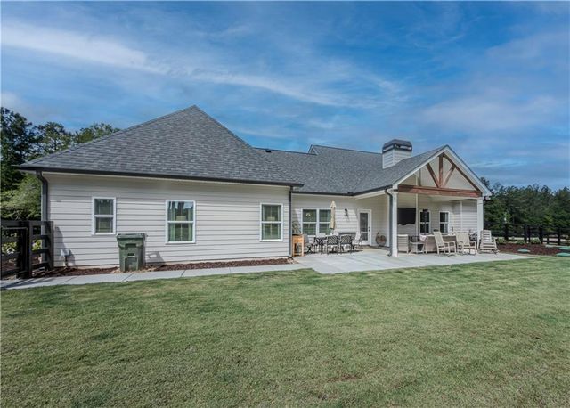 1396 Bearden Road, Good Hope, GA 30641