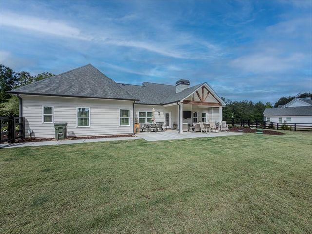 1396 Bearden Road, Good Hope, GA 30641