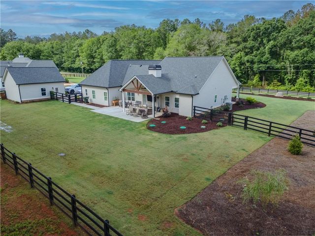 1396 Bearden Road, Good Hope, GA 30641