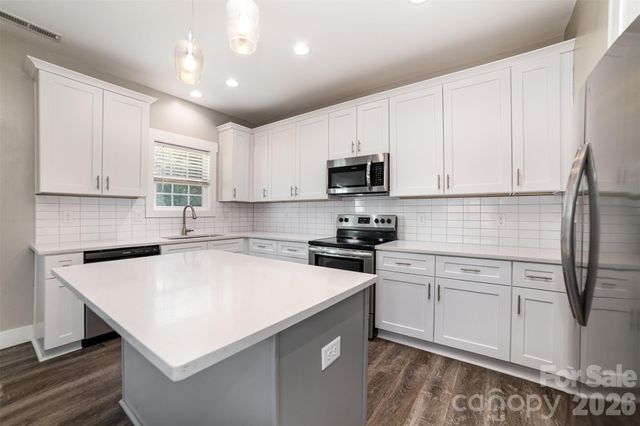 1003 Hunter Valley Road, Shelby, NC 28150