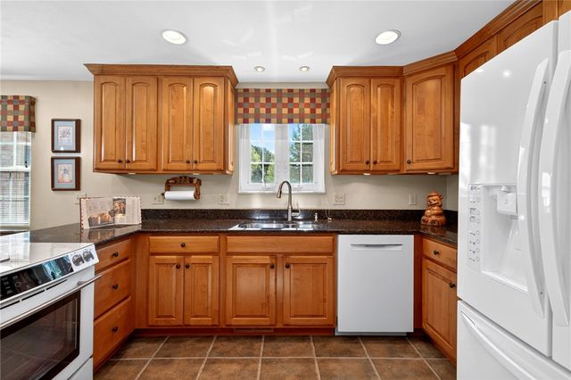 5148 Tahitian Place, Kettering, OH 45440