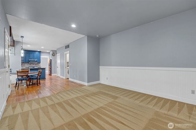 7796 Beardsley Avenue, Gig Harbor, WA 98335