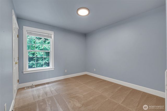 7796 Beardsley Avenue, Gig Harbor, WA 98335