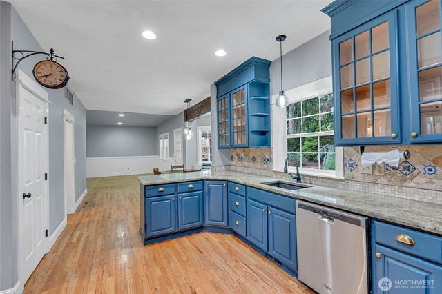 7796 Beardsley Avenue, Gig Harbor, WA 98335
