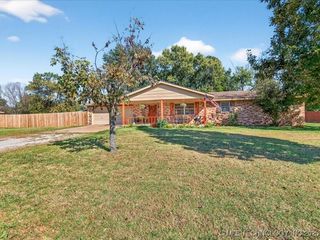 302 S Chestnut Street, Copan, OK 74022