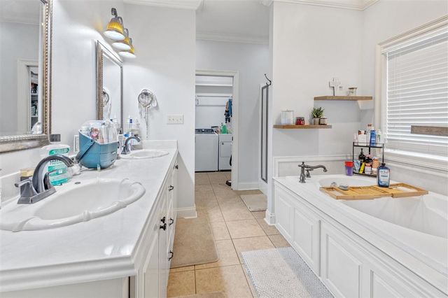 4108 Linda Lane, Sulphur, LA 70665