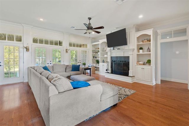 4108 Linda Lane, Sulphur, LA 70665