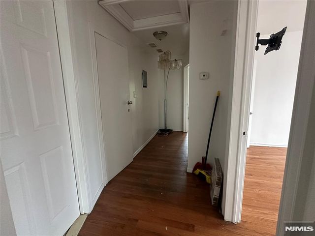348 13th Avenue, Newark, NJ 07103