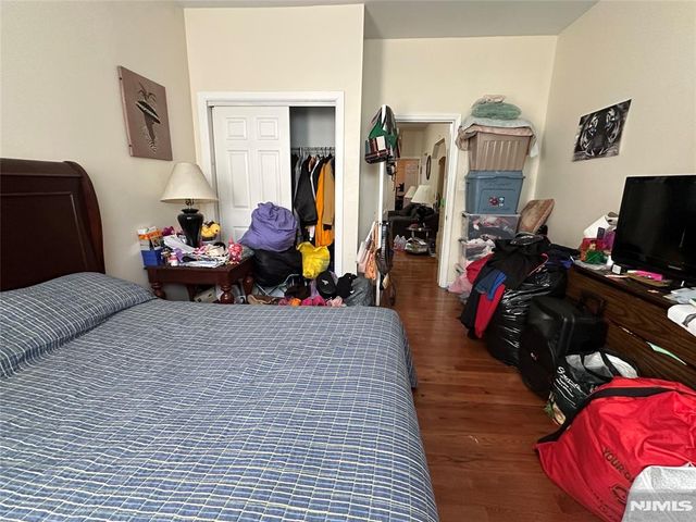 348 13th Avenue, Newark, NJ 07103
