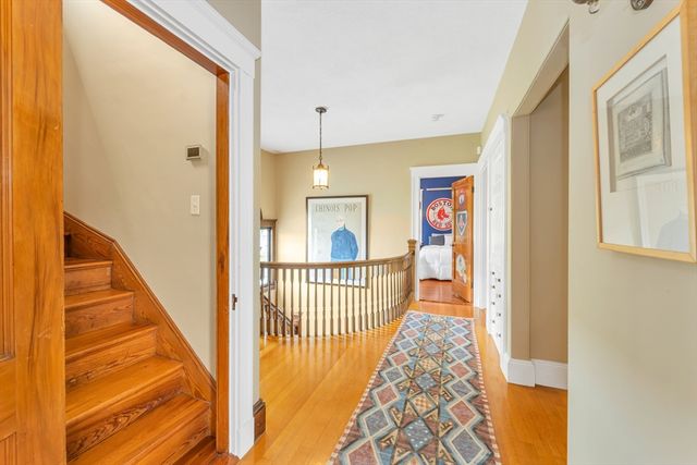 110 Anawan Ave, Boston, MA 02132