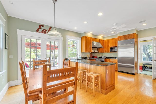 110 Anawan Ave, Boston, MA 02132